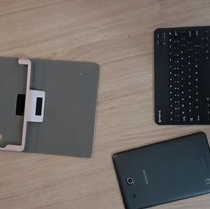Samsung Galaxy Tab E and two cases